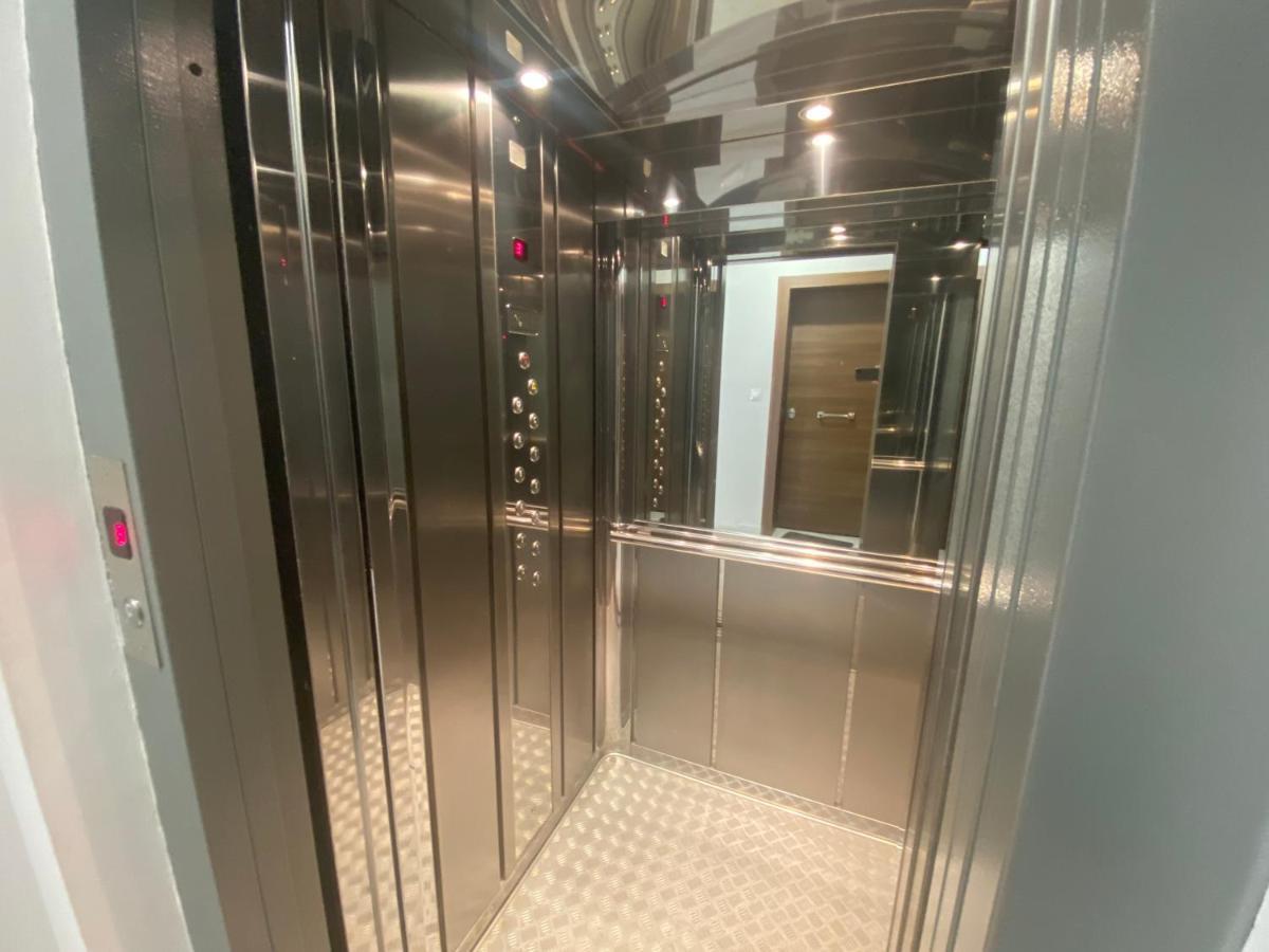 テッサロニキKolomvou New Building Flatアパートメント エクステリア 写真
